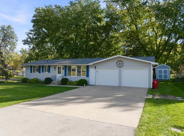 520 Walnut Street, Mantorville, MN 55955