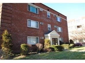 5237 Fifth Avenue, Shadyside, PA 15232