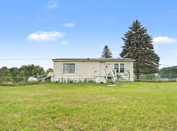 7519 Guy Road, Nashville, MI 49073