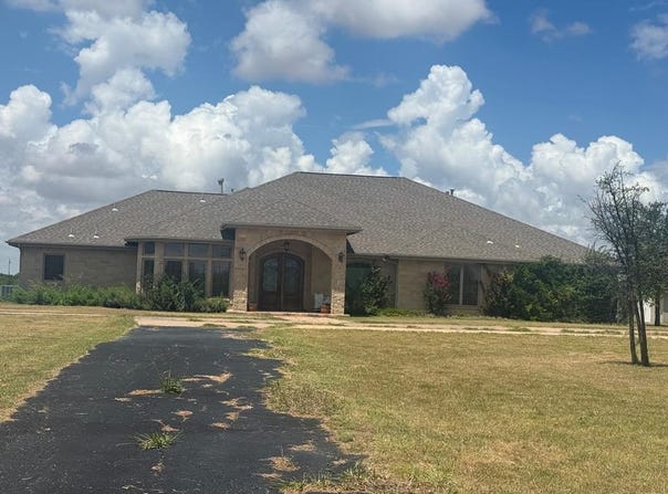 2711 El Paso, Snyder, TX 79549