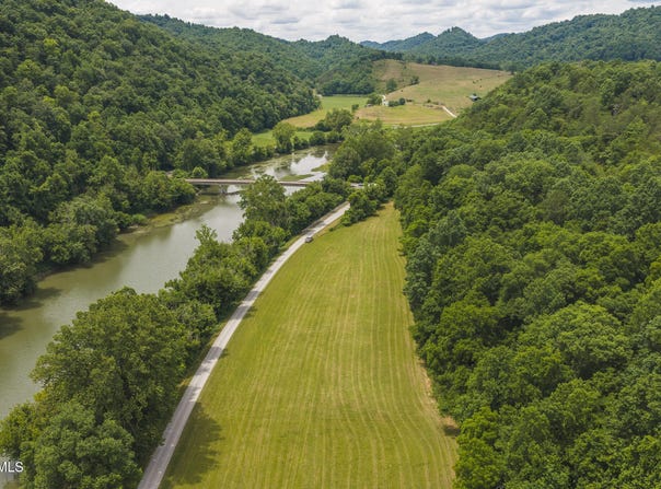 150 Ac Big Springs Road, Eidson, TN 37731