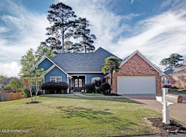 519 Ridge Circle, Brandon, MS 39047