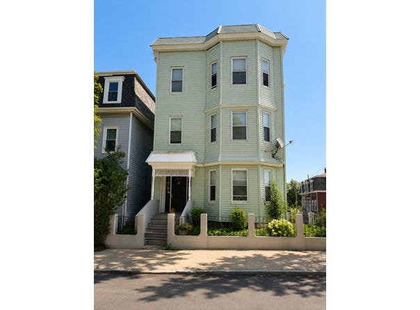 47 Buttonwood 3, Boston, MA 02125