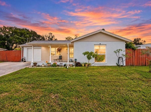 6205 FAIRWAY Boulevard, APOLLO BEACH, FL 33572