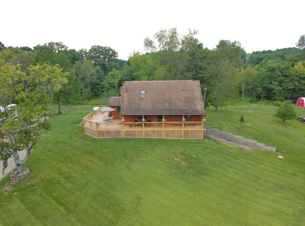 827 Darnold Rd, Vincent, OH 45784