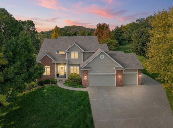 116 Discovery Circle, Council Bluffs, IA 51503
