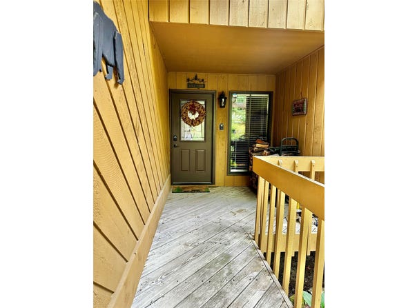 257 Meadow Way, Sapphire, NC 28774