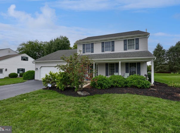 3 BROOKFIELD Road, LITITZ, PA 17543