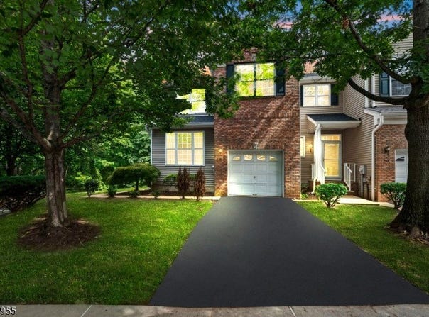 110 Jackson Ave, Montgomery Twp., NJ 08540-1674