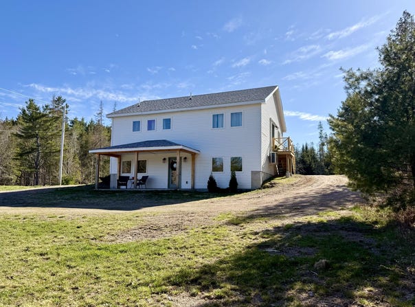 721 River Road, Calais, ME 04619