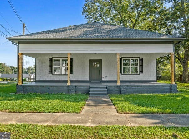347 Ww Carr Avenue, Jackson, GA 30233
