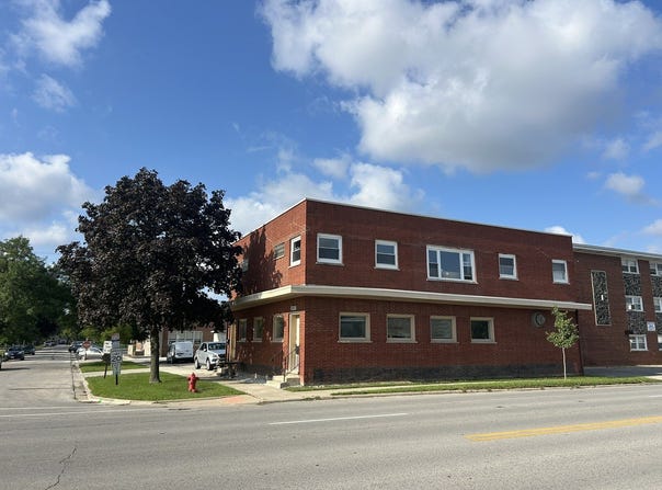 8318 47th Street, Lyons, IL 60534