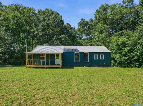 25021 Alabama Highway 79, Scottsboro, AL 35768