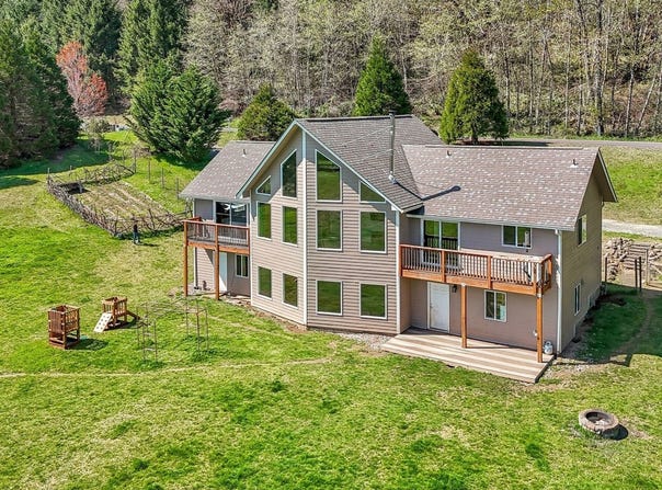 138 MARIAN Ln, Ariel, WA 98603