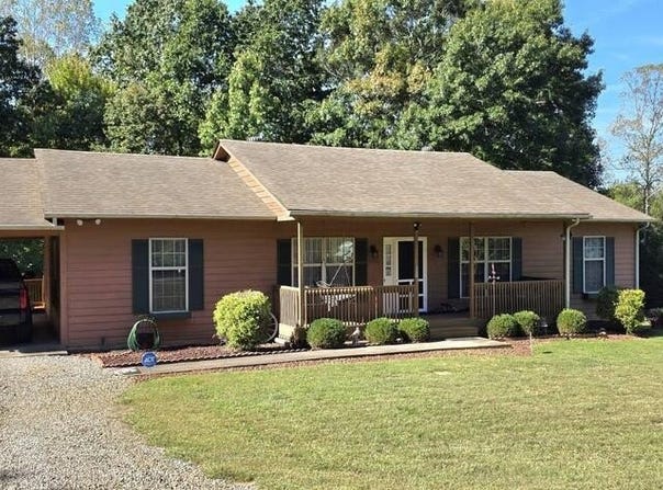 195 Reynolds Park, Axton, VA 24054