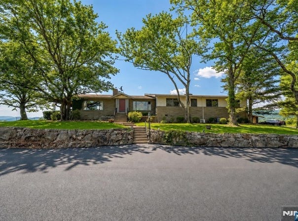 Wanaque, NJ 07436