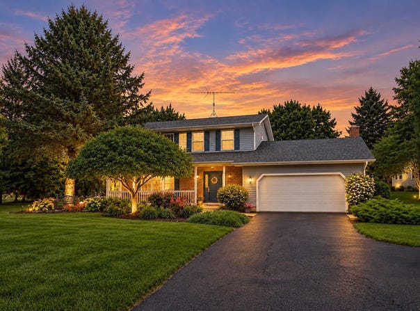 2312 N Long Lane, McHenry, IL 60051
