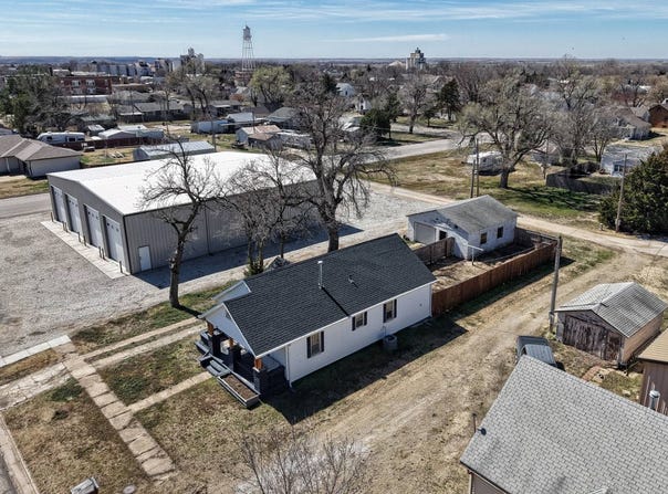 2112 Ave. D, Wilson, KS 67490