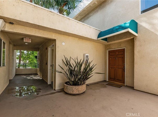 2222 S Mesa, San Pedro, CA 90731