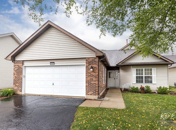 21017 W HAZELNUT Lane, Plainfield, IL 60544