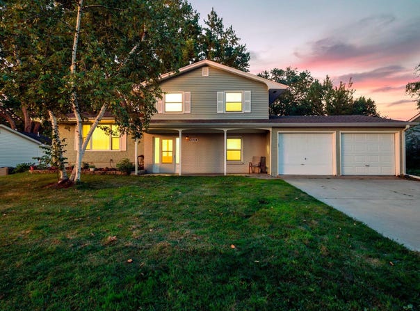 3704 Glen Oaks Avenue, White Bear Lake, MN 55110