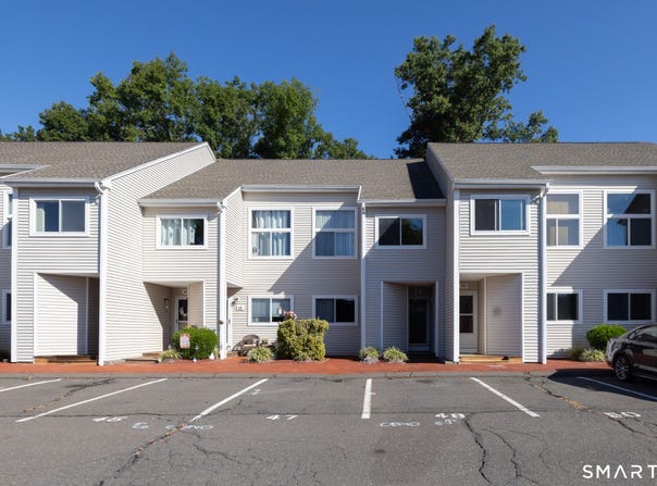 35 Ruth Street, Bristol, CT 06010