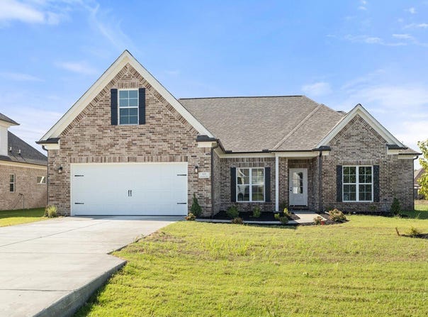 111 COWLING CV, Marion, AR 72364