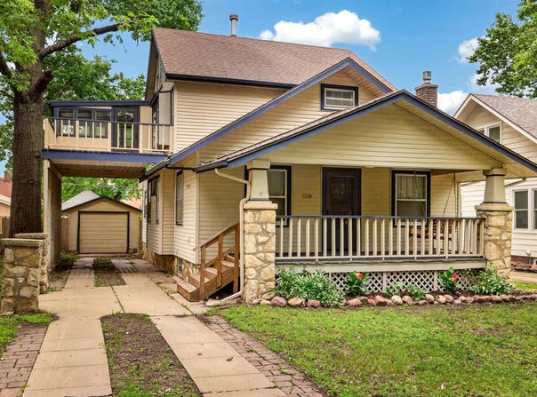 1339 SW High AVE, Topeka, KS 66604