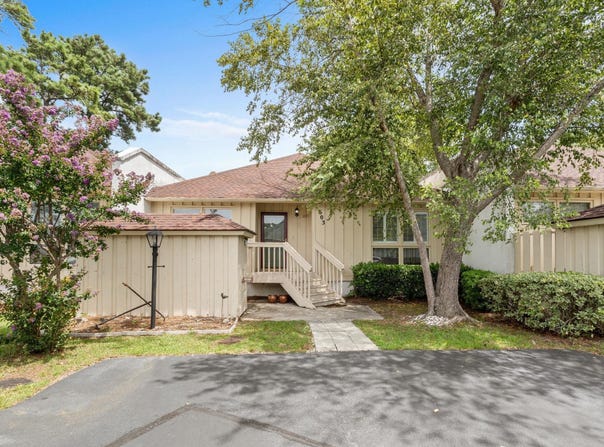 603 Colony Dr., North Myrtle Beach, SC 29582