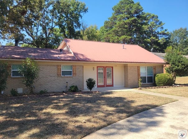 504 Manor way, Texarkana, AR 71854