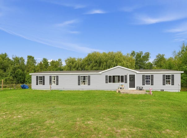 4358 Witmere US-131, S, Charlevoix, MI 49720