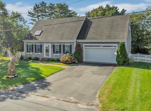 13 Nightingale Drive, South Yarmouth, MA 02664