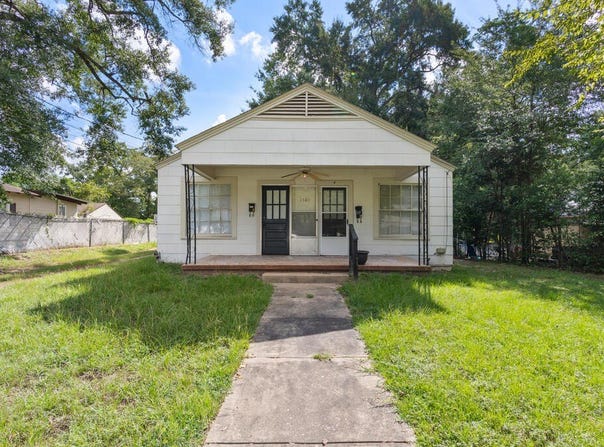 1101 Hackberry Street, Nacogdoches, TX 75961