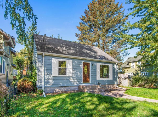 1347 Searle Street, Saint Paul, MN 55130