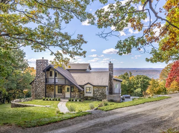 37 Mountainview Road, Ellenville, NY 12428