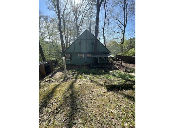 7558 Hackberry Drive, IN 46164