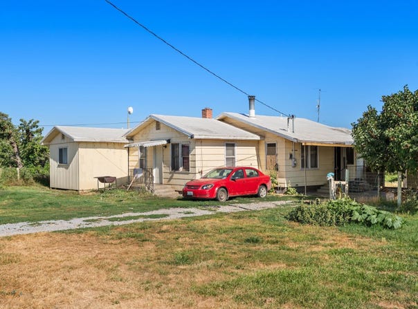 291 Chestnut Rd., Grandview, WA 98930