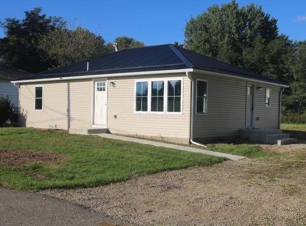6 Yoakum Drive, Mount Vernon, OH 43050