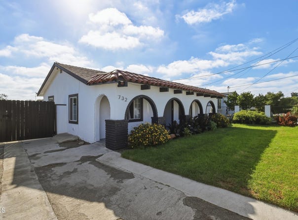 732 Orange Drive, Oxnard, CA 93036