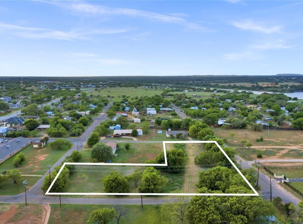 LUCKENBACH St, Llano, TX 78643