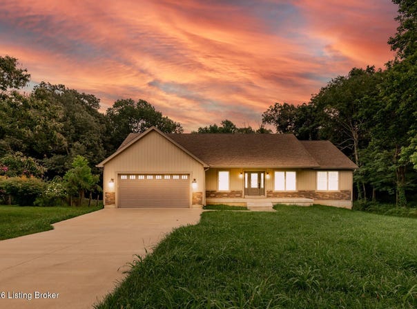 369 Meadowview Dr, Elizabethtown, KY 42701