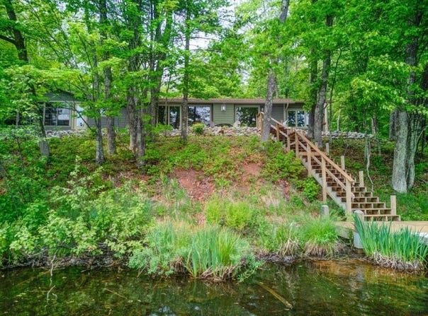 5664 WOOL LAKE LN, Boulder Junction, WI 54512