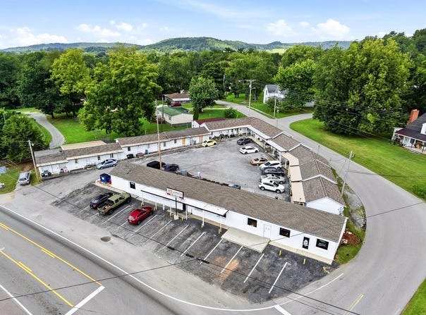 616 E Main Street, Livingston, TN 38570