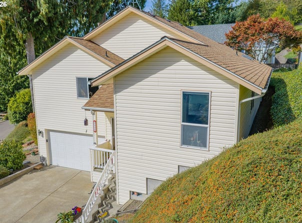3520 OCEAN VIEW Dr, Florence, OR 97439