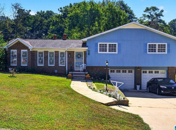 529 16TH AVENUE, CENTER POINT, AL 35215