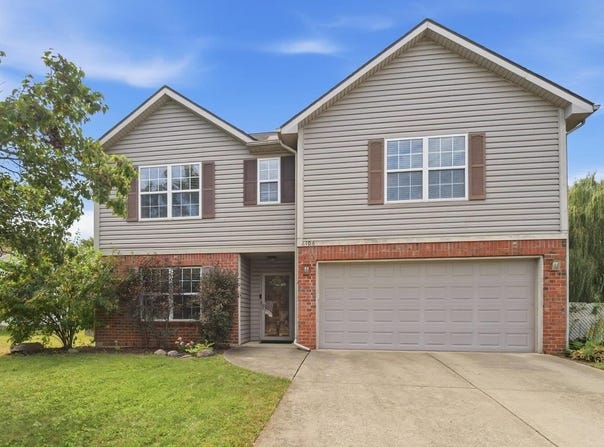 6106 Flintlock Drive, West Lafayette, IN 47906