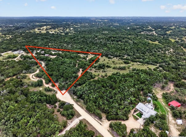 216 Raindrop, Wimberley, TX 78676