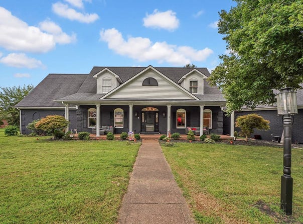 2346 Balmoral Dr., Henderson, KY 42420