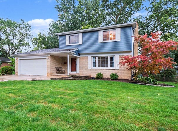 542 Eastlook Drive, Saline, MI 48176