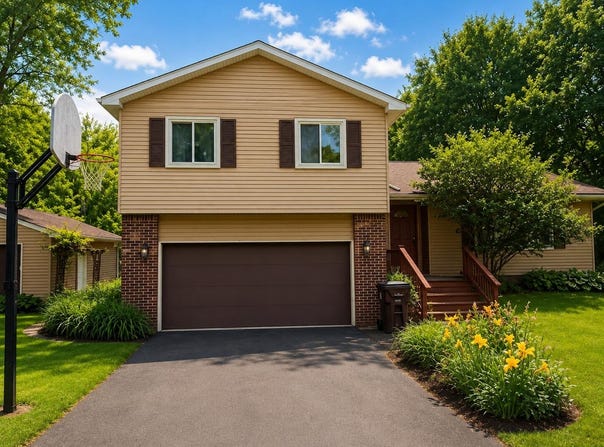 5555 McCue Road, Holt, MI 48842